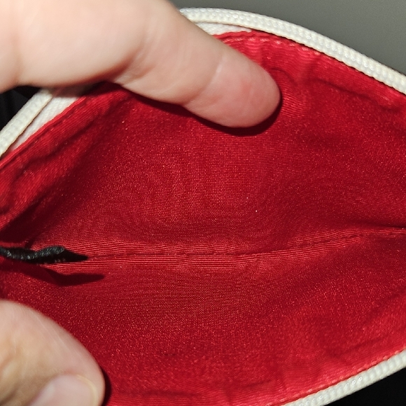 Coach EUC Poppy Red Floral Signature Wristlet - Picture 7 of 10